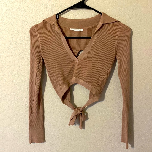 Long sleeved Cropped Small Collar Neck Top from Fashion Q - Picture 1 of 6